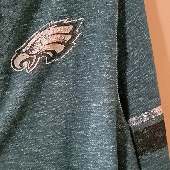 Women's Eagles Hoodie - Picture 3 of 6